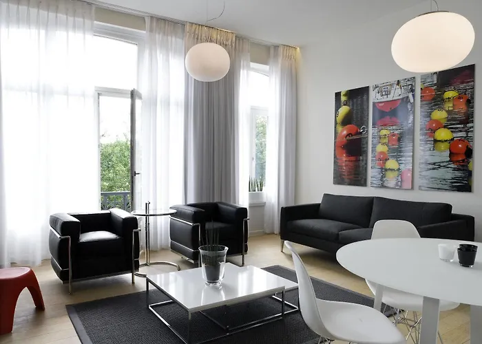 Leopold5 Luxe-Design Apartment